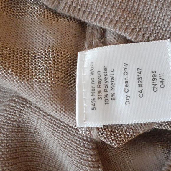 Top - Picture 4 of 4